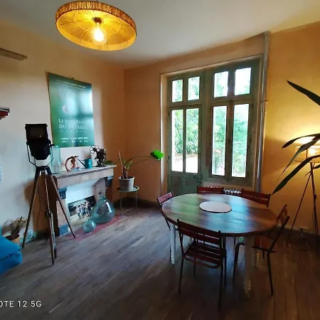 Les Grenouilles Lägenhet